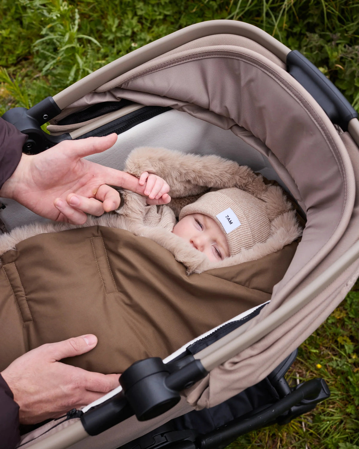 Moss Brown Greige Faux Fur//