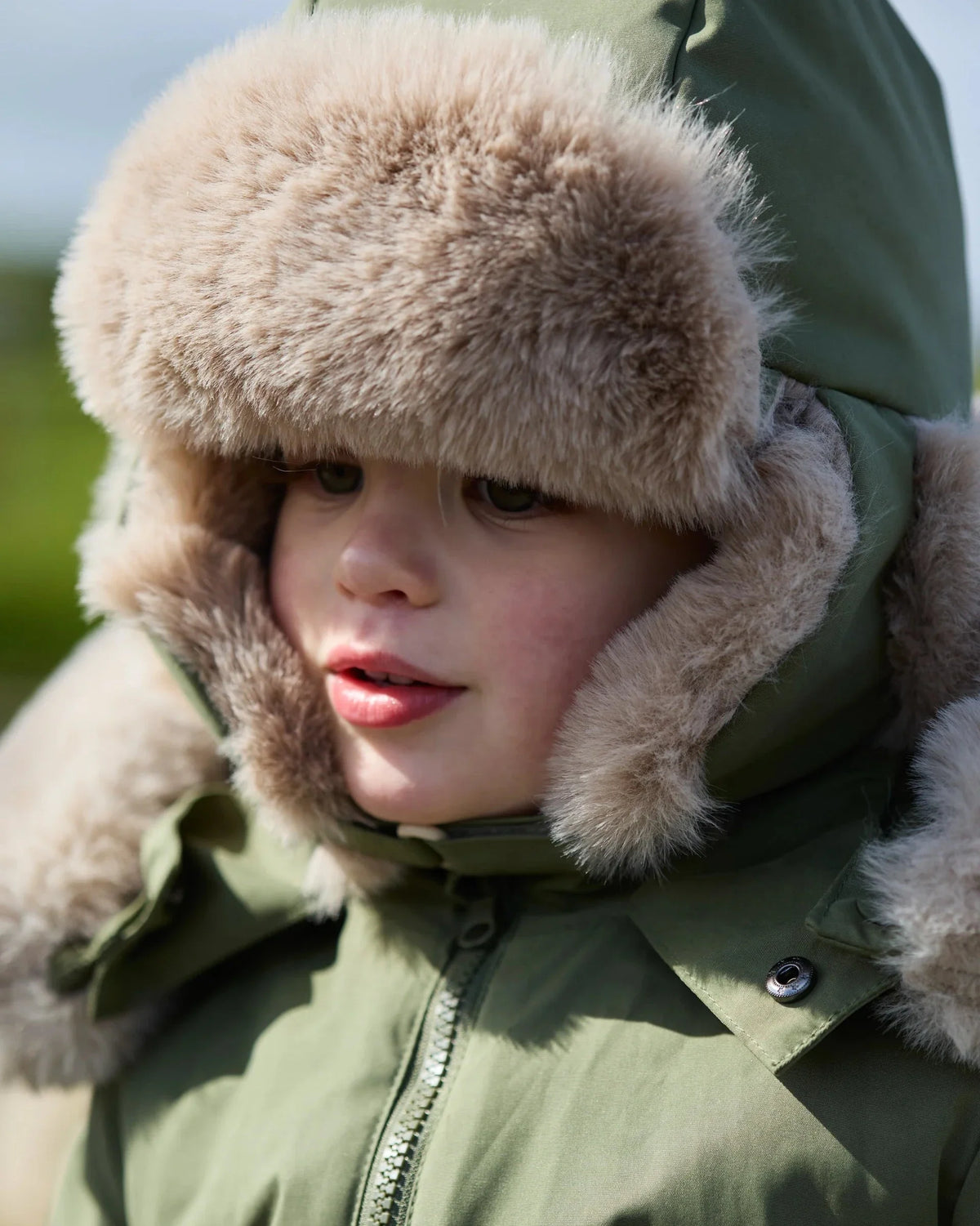 Woodland Greige Faux Fur//