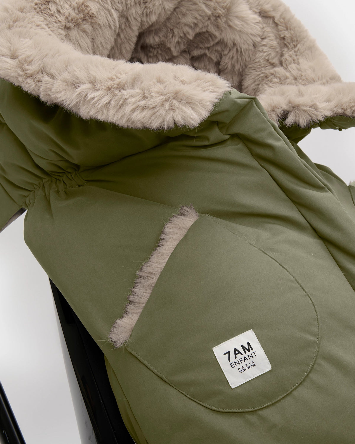 Woodland Greige Faux Fur//
