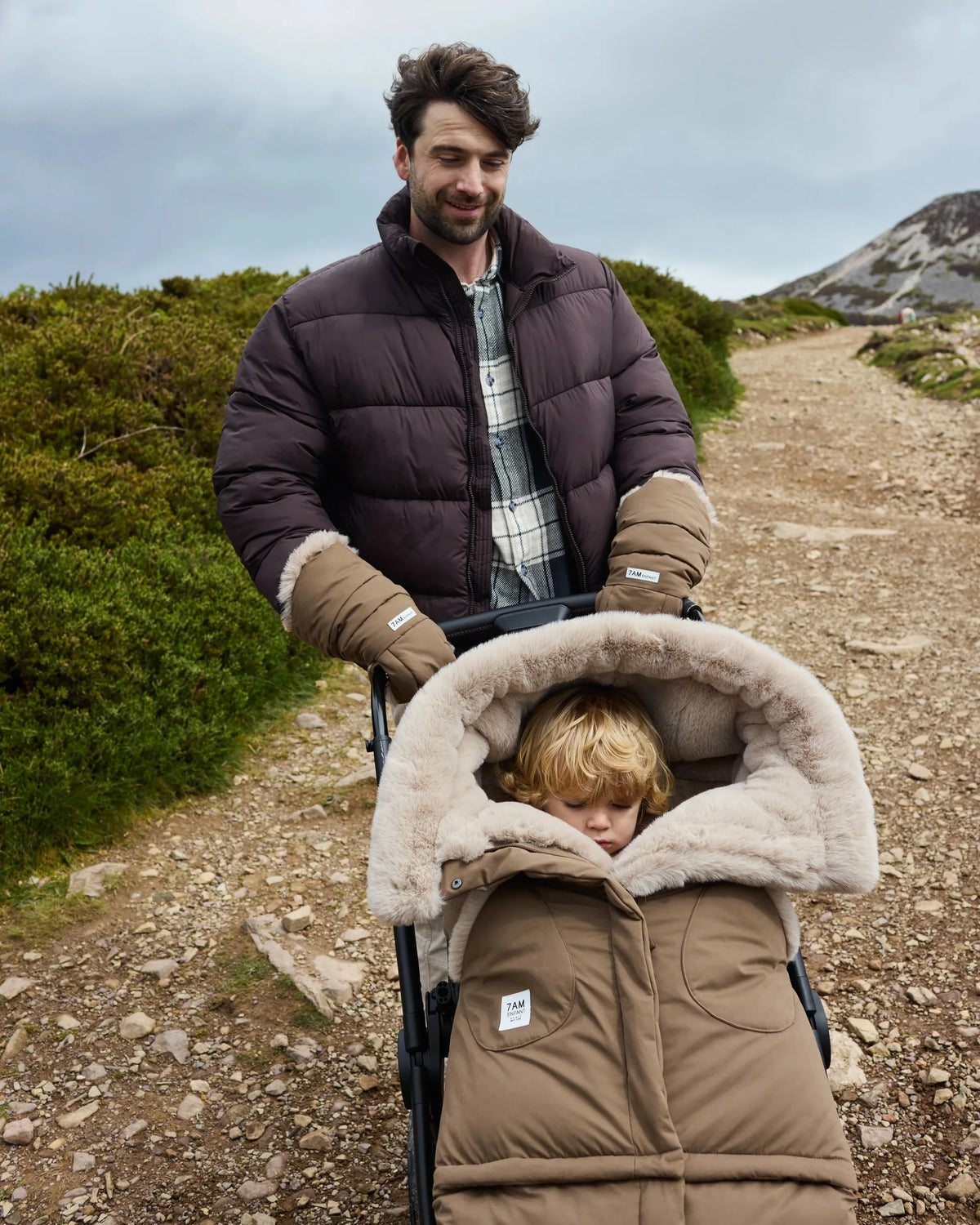 Moss Brown Greige Faux Fur//
