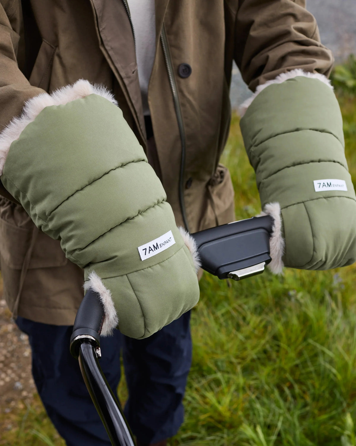 Woodland Greige Faux Fur//