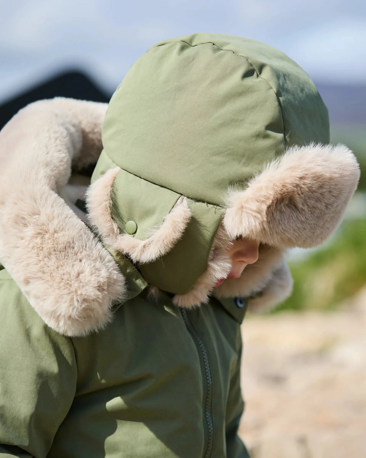 Woodland Greige Faux Fur//