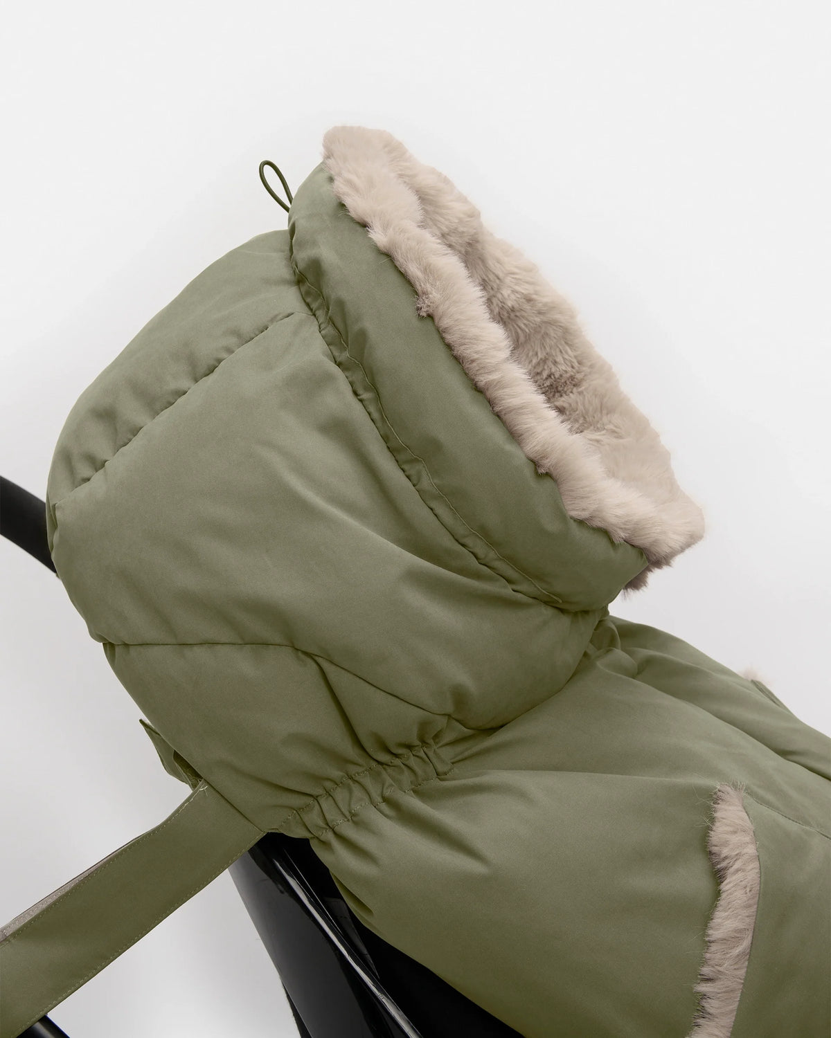 Woodland Greige Faux Fur//