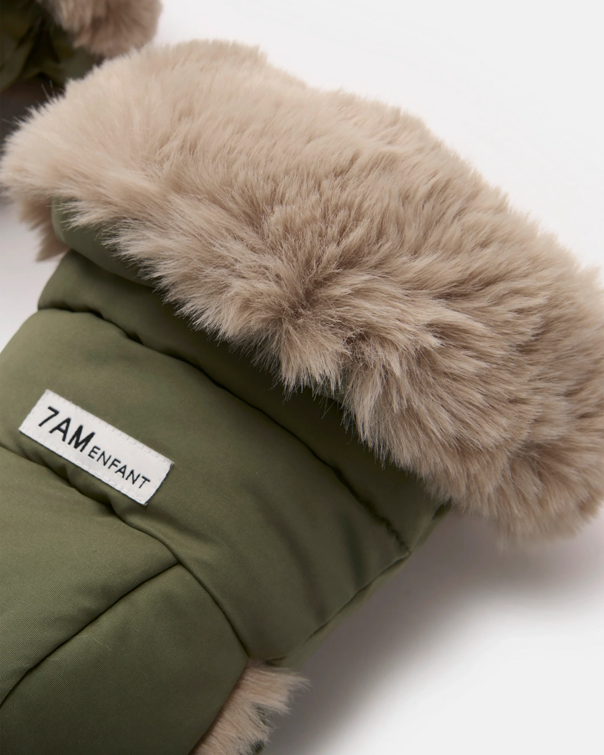 Woodland Greige Faux Fur//